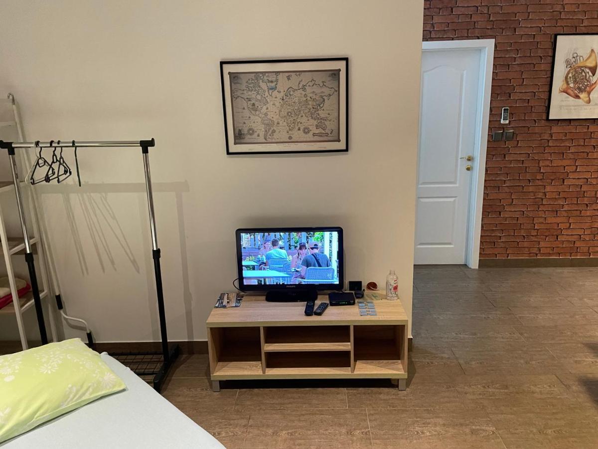 Apartmani Bm Biograd Na Moru Esterno foto